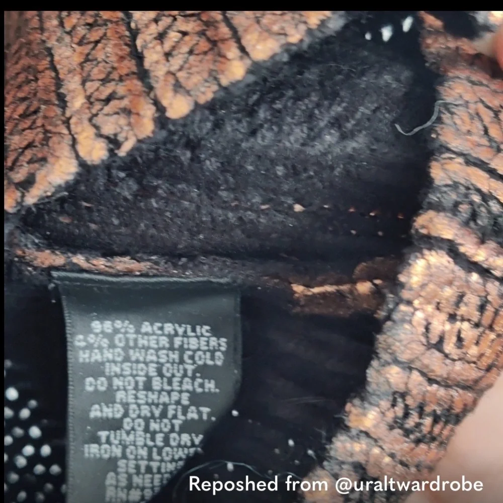 Nicole Miller Copper Metallic Knit Top - Picture 9 of 10